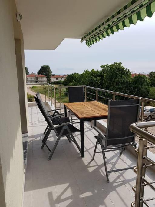 Orange Apartment Никити Экстерьер фото